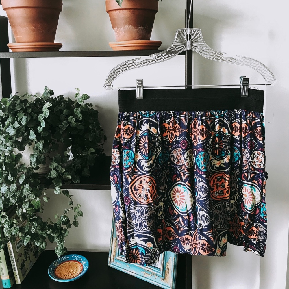 Skirt with pockets